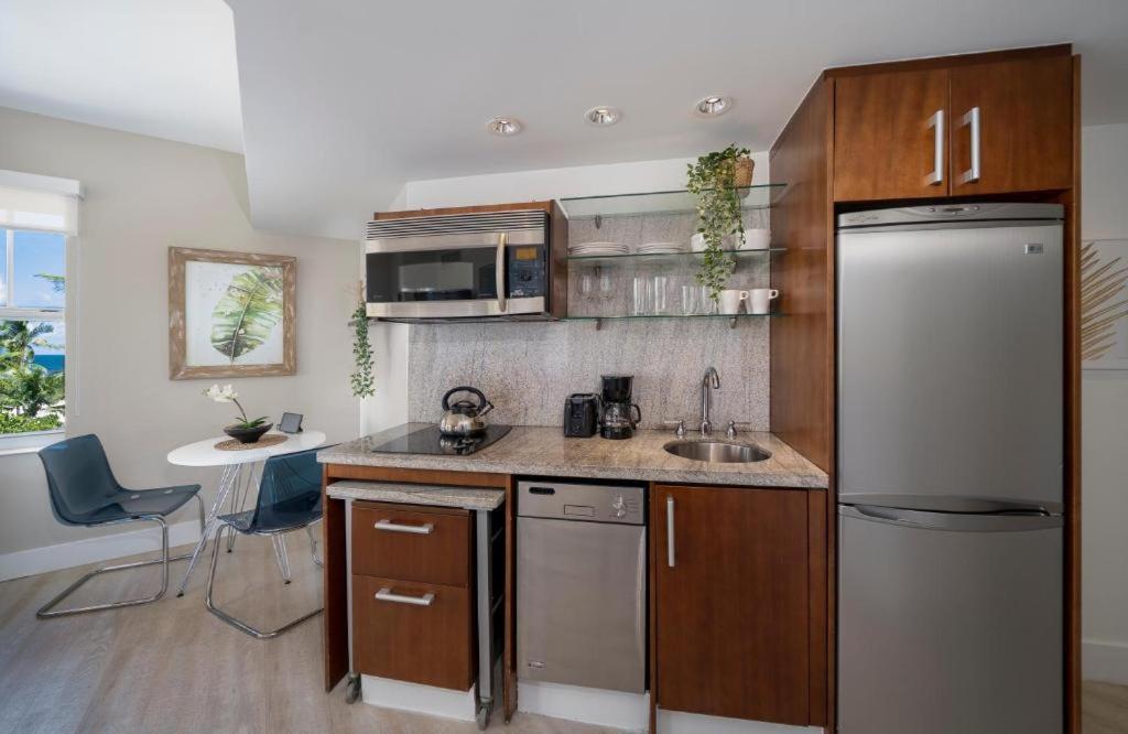Strand Ocean Drive Suites Miami Beach Zewnętrze zdjęcie